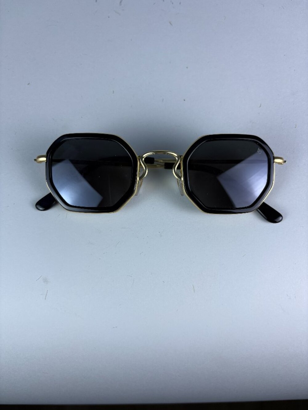 American Optical AO Thatcher Sunglasses Black Gold 46-28-145 Geometric